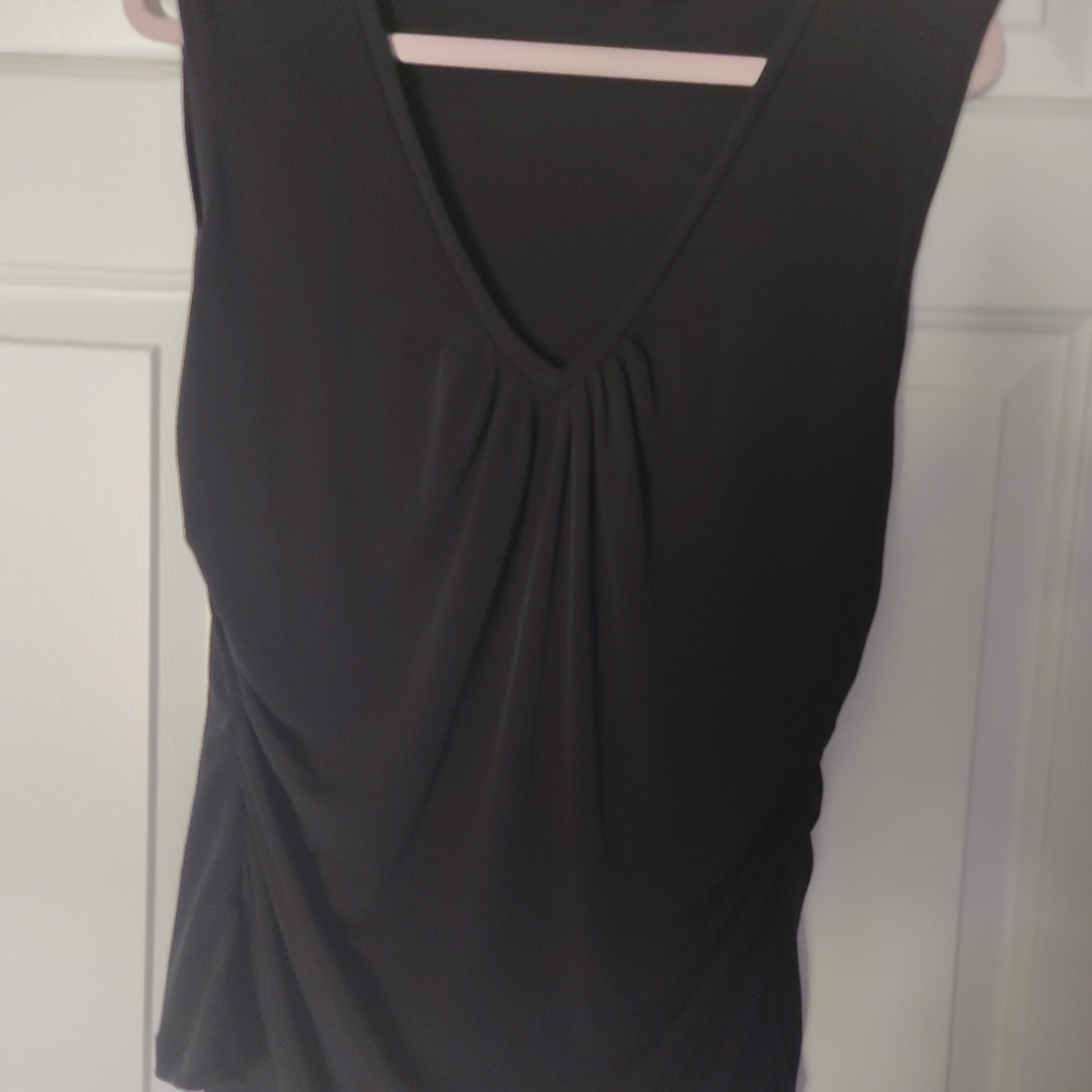 New York & Company black top XL